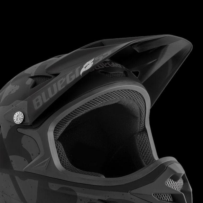 Bluegrass-Intox-Visor-Black-