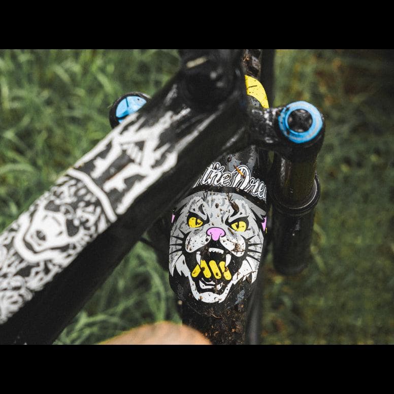 All Mountain Style Mudguard - Kriss Kyle - Black/White -