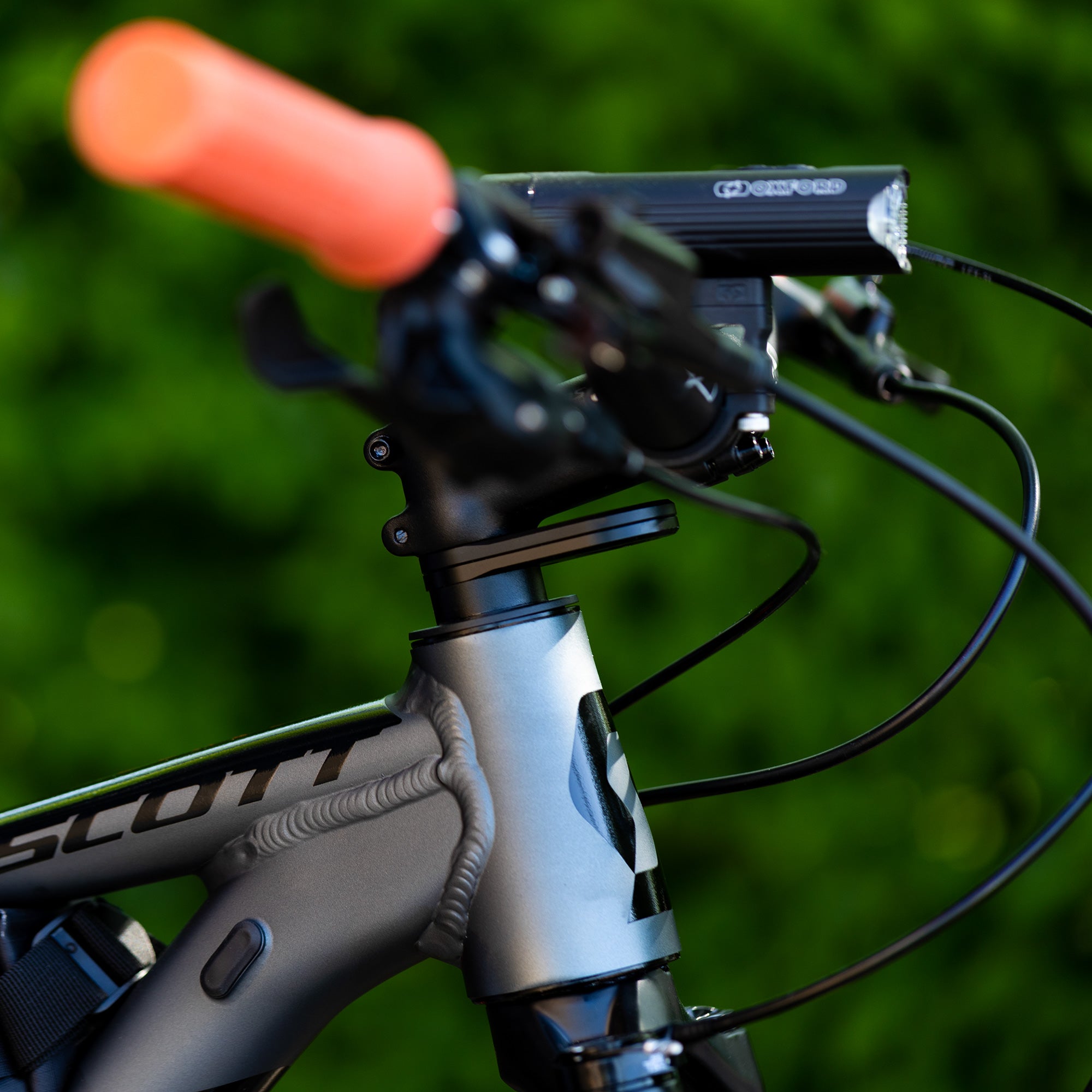 Oxford HeadSet Spacer Tag Mount