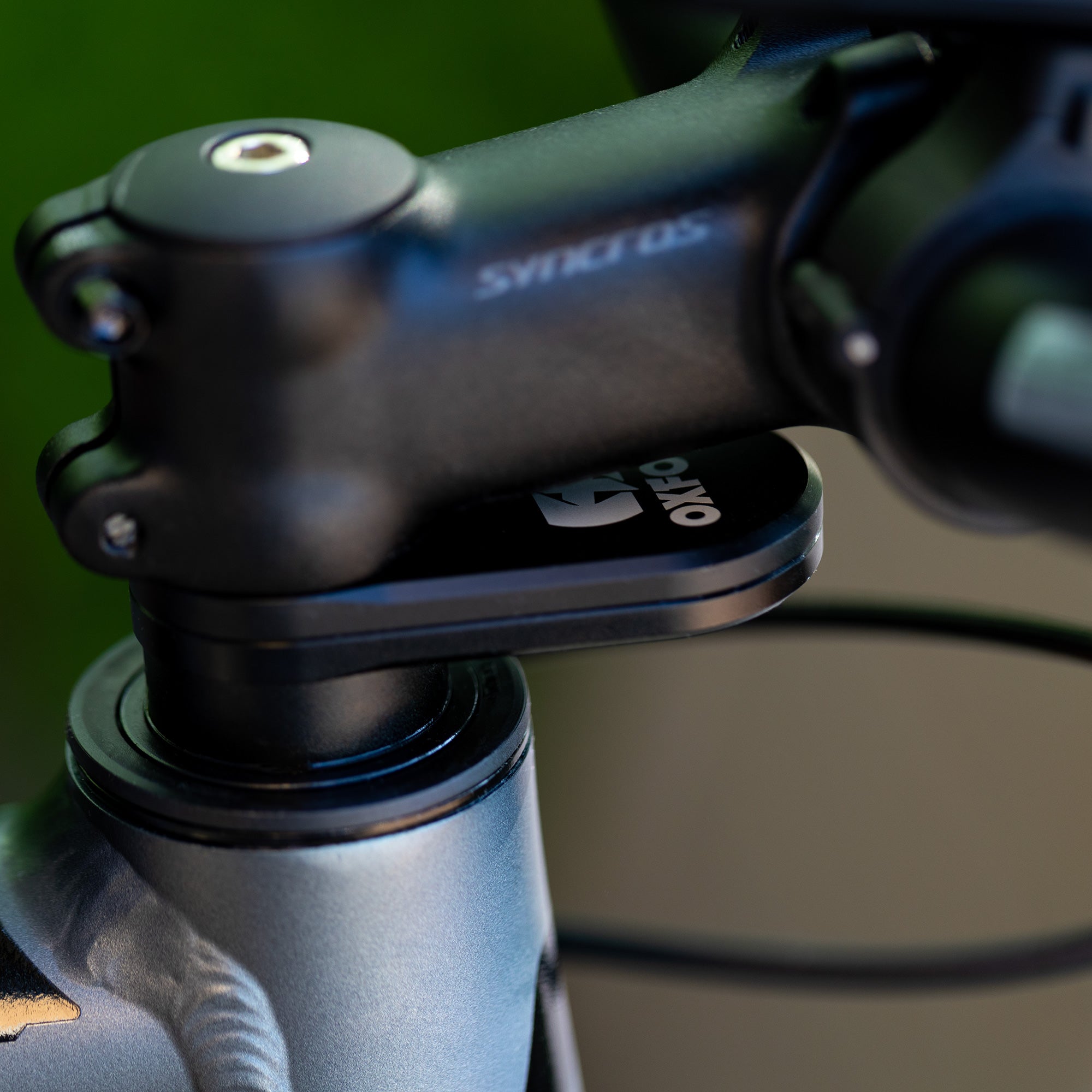 Oxford HeadSet Spacer Tag Mount