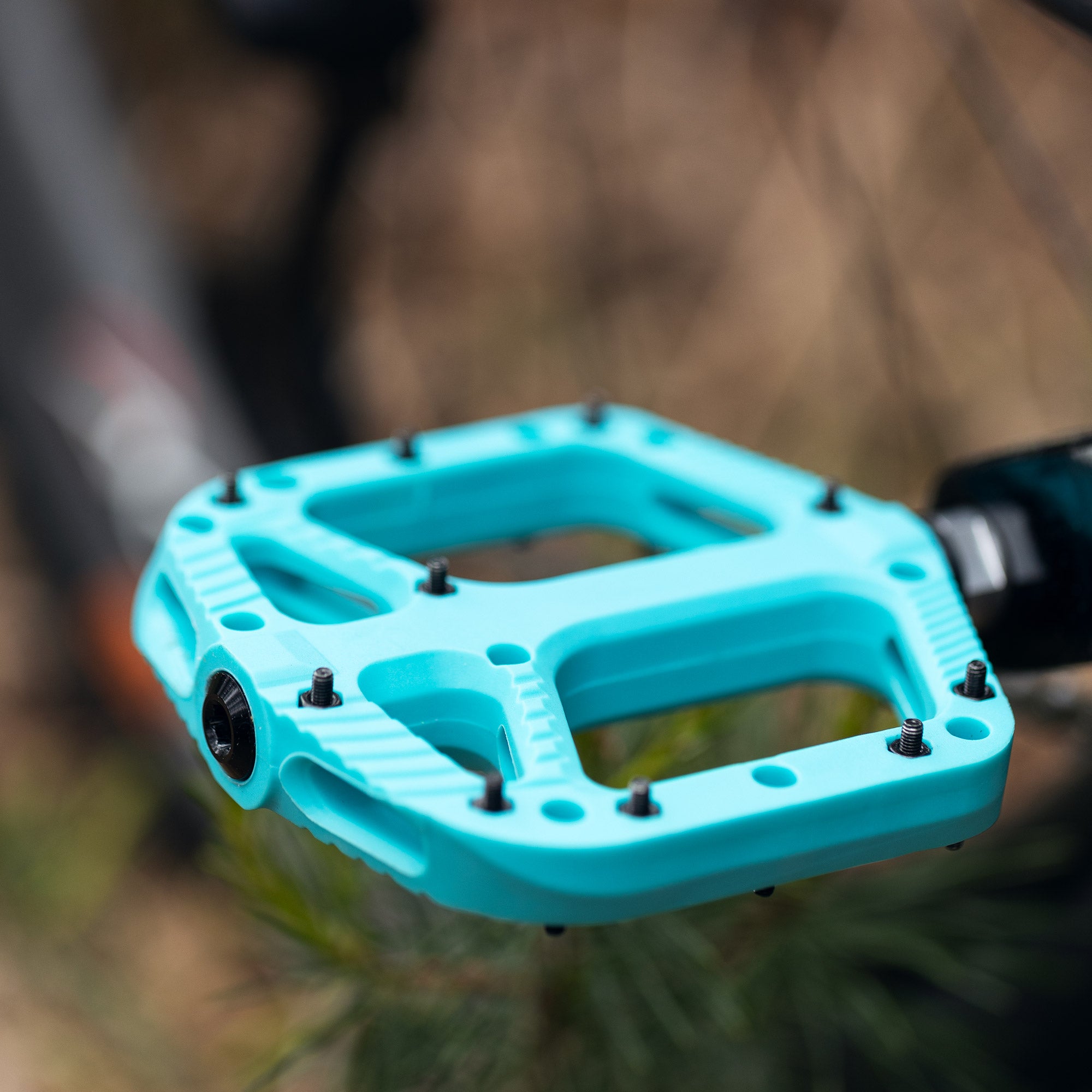 Oxford Loam 20 Nylon Flat Pedals Turquoise