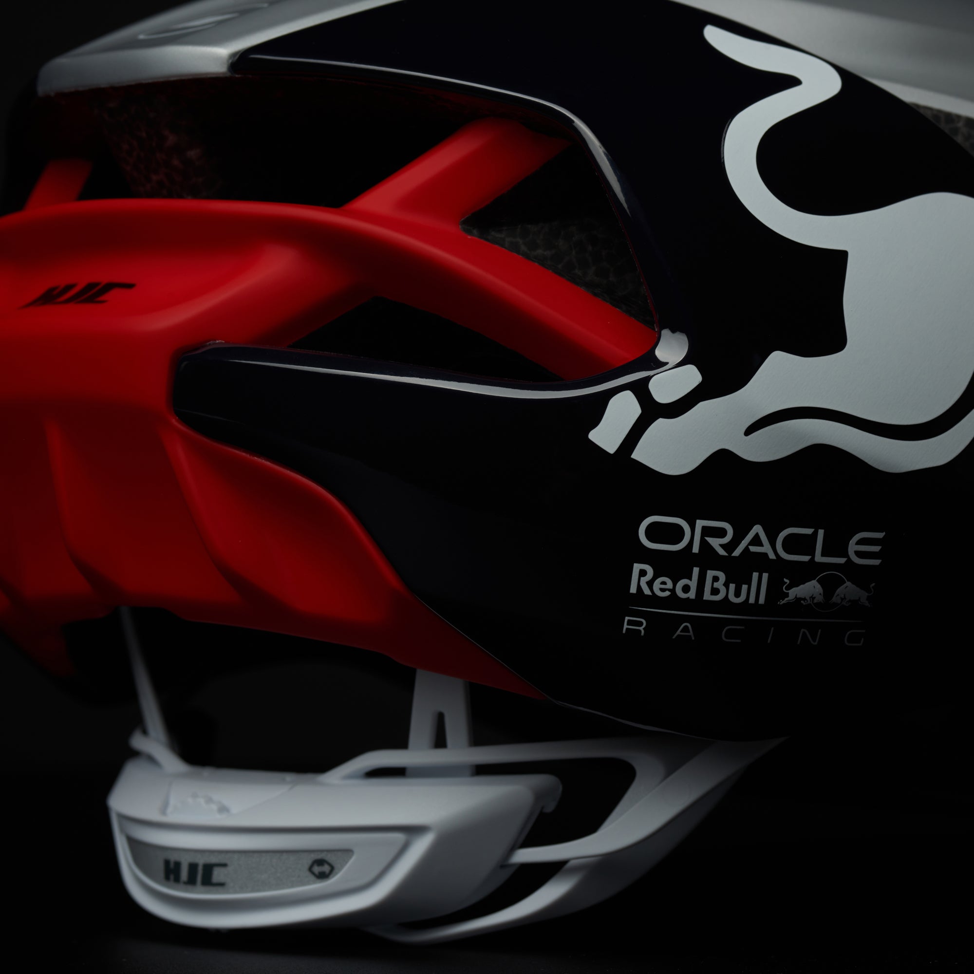 HJC Furion 3 Oracle Redbull Racing L