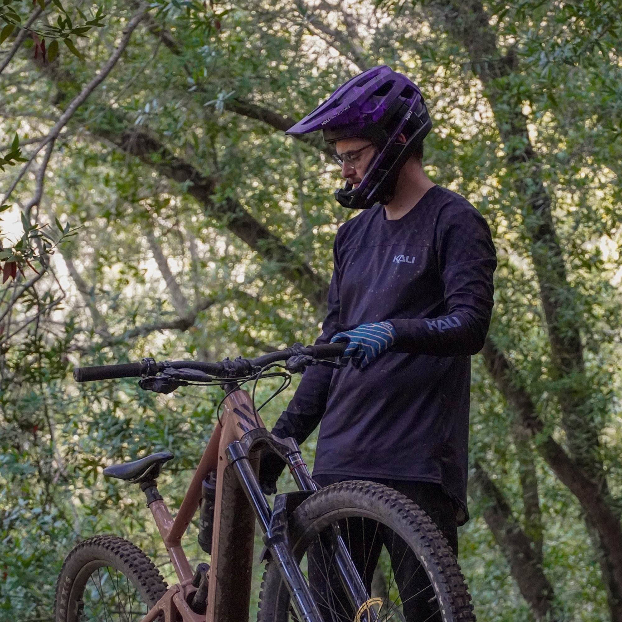 Kali DH Invader Linear Black/Purple XS-M