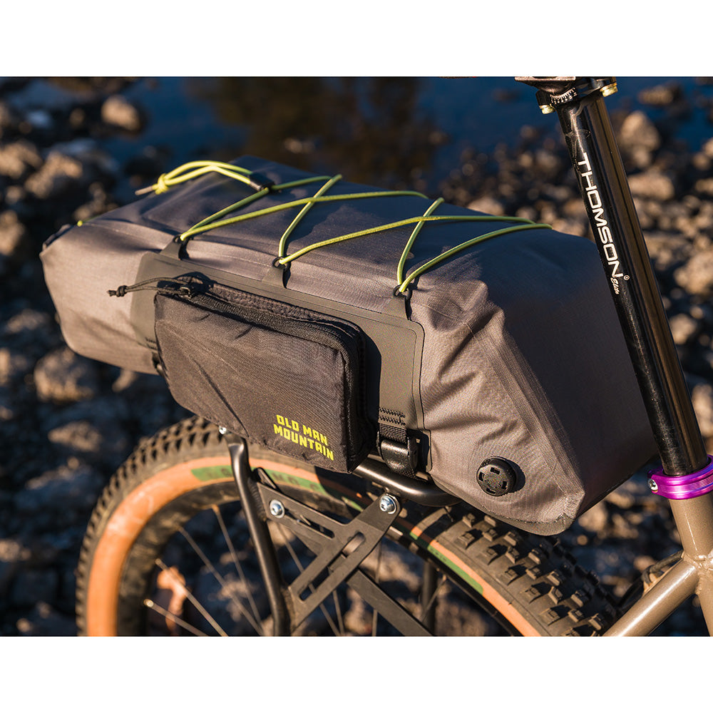 Old Man Mountain Atlas Rack Pack Black