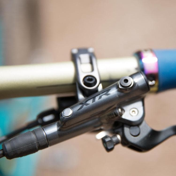 Shimano XTR BR-M9120 Pre-Bled I-Spec-EV Brake Lever & Post Mount 4