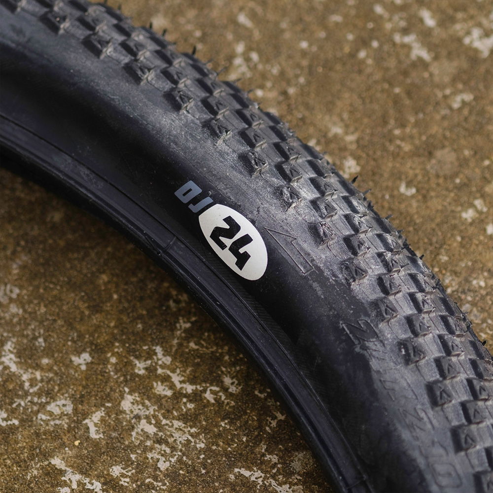 DMR Tyre  DJ24 24x2.1 Black  72 tpi