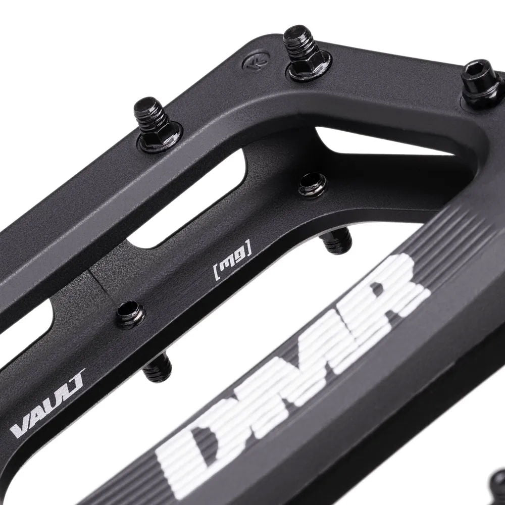 DMR Pedal Vault Mag  Black