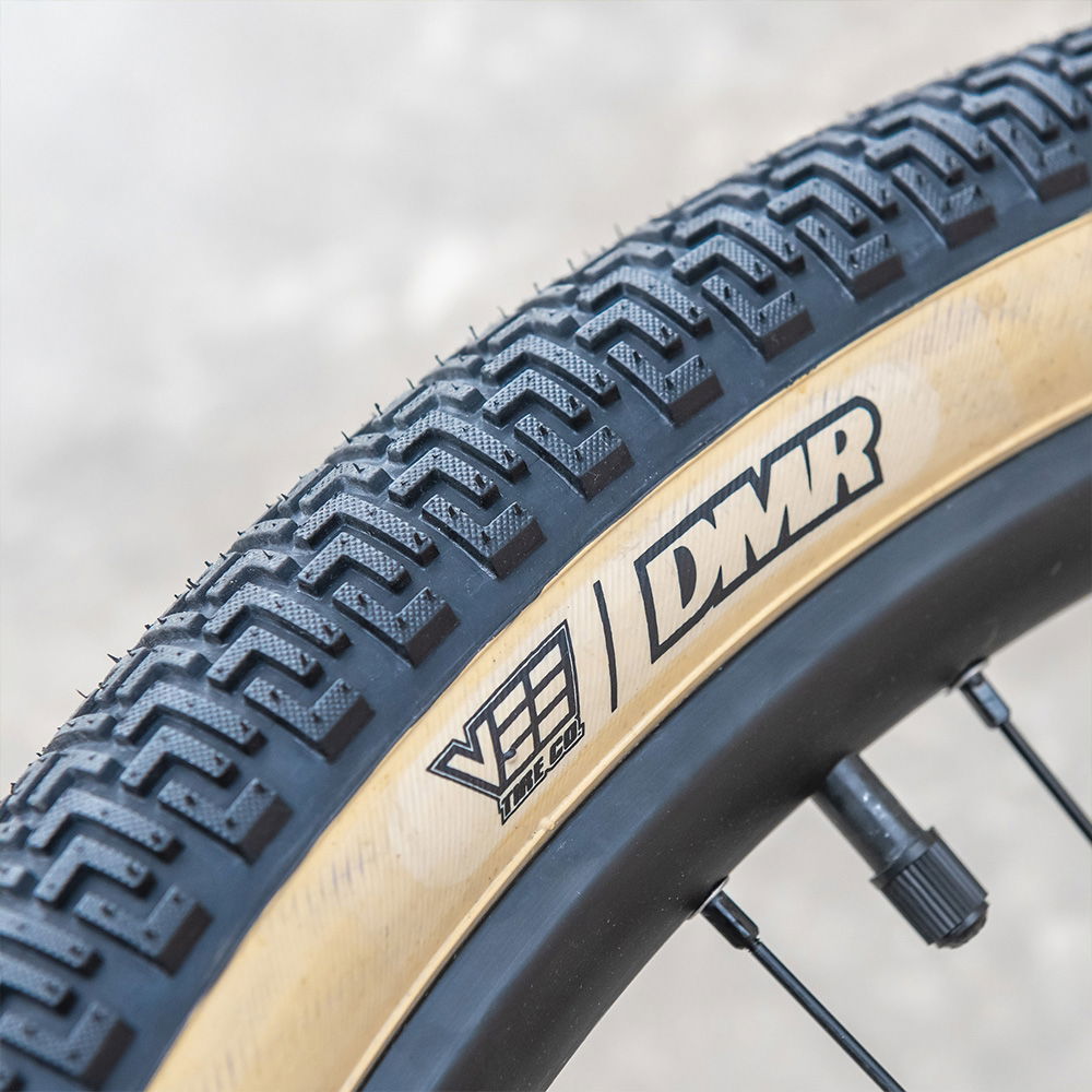 DMR Tyre  MOTO DJ 26x2.2 Skinwall  72 tpi