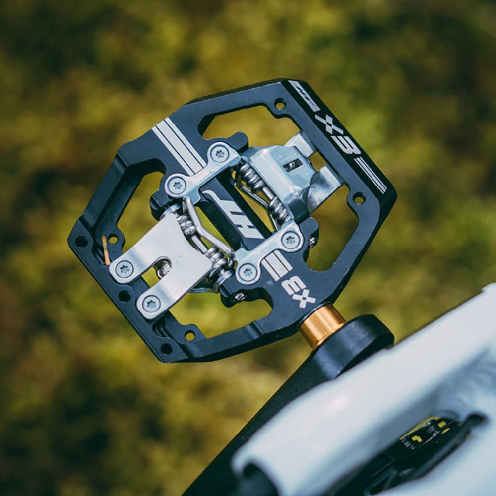 HT Components X3 DH/Enduro Pedals  Stealth Black 9/16"