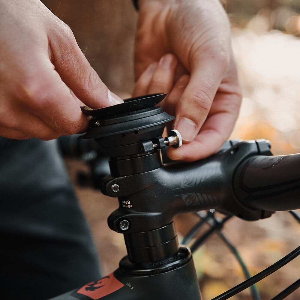 Fidlock VACUUM Ahead Cap Base Black 11/8"