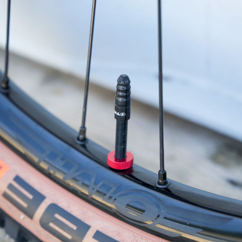 Halo Hi Flow Tubeless Valves Black 44mm