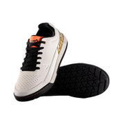 Leatt 2.0 Flat Shoes 2026: CREAM WHITE UK 9.5