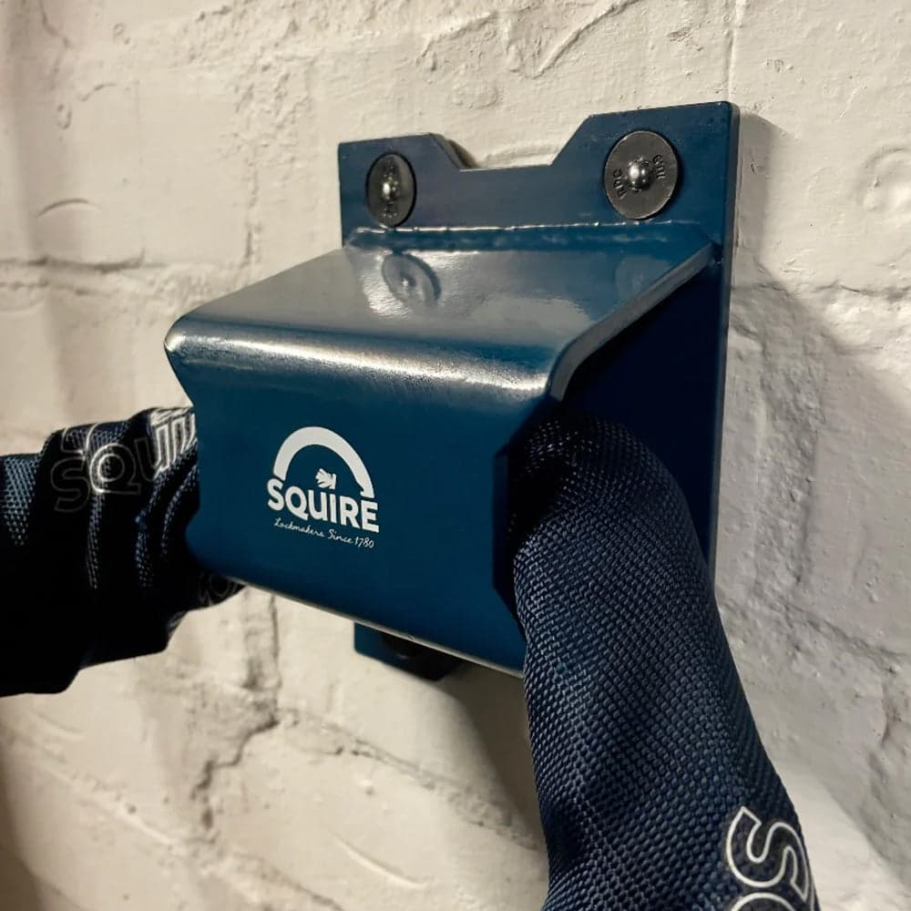 Squire GA7 Ground Anchor Blue 19mm chain