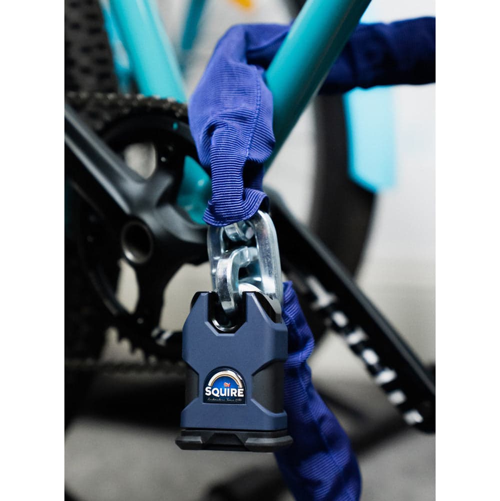 Squire Immense 50 Lock and Chain Blue 10x1200mm