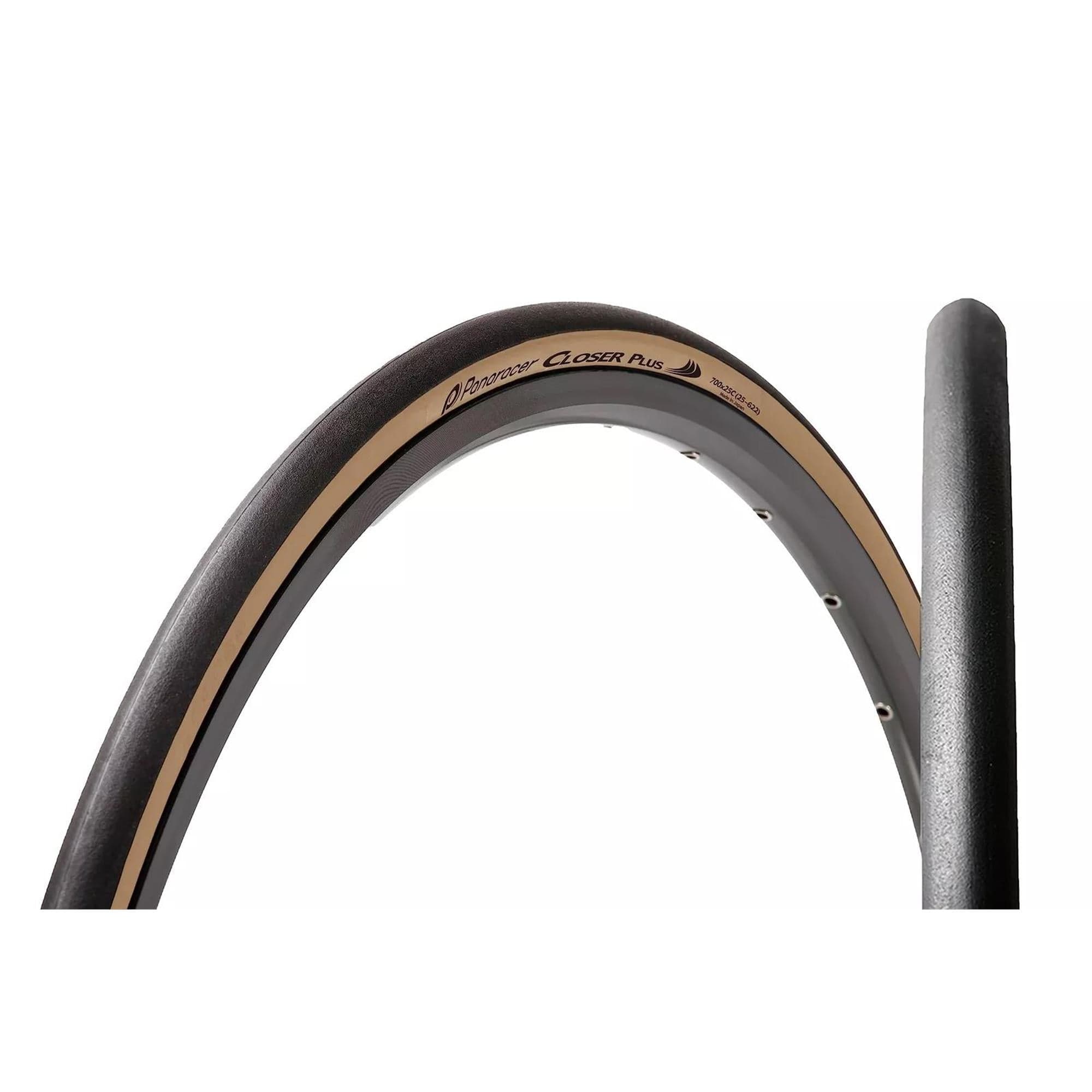 Panaracer Closer Plus Folding Road Tyre: BLACK/AMBER 700X28C