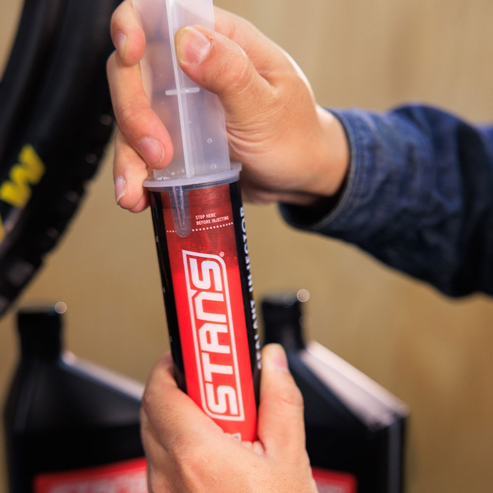 Stans NoTubes - TYRE SEALANT INJECTOR