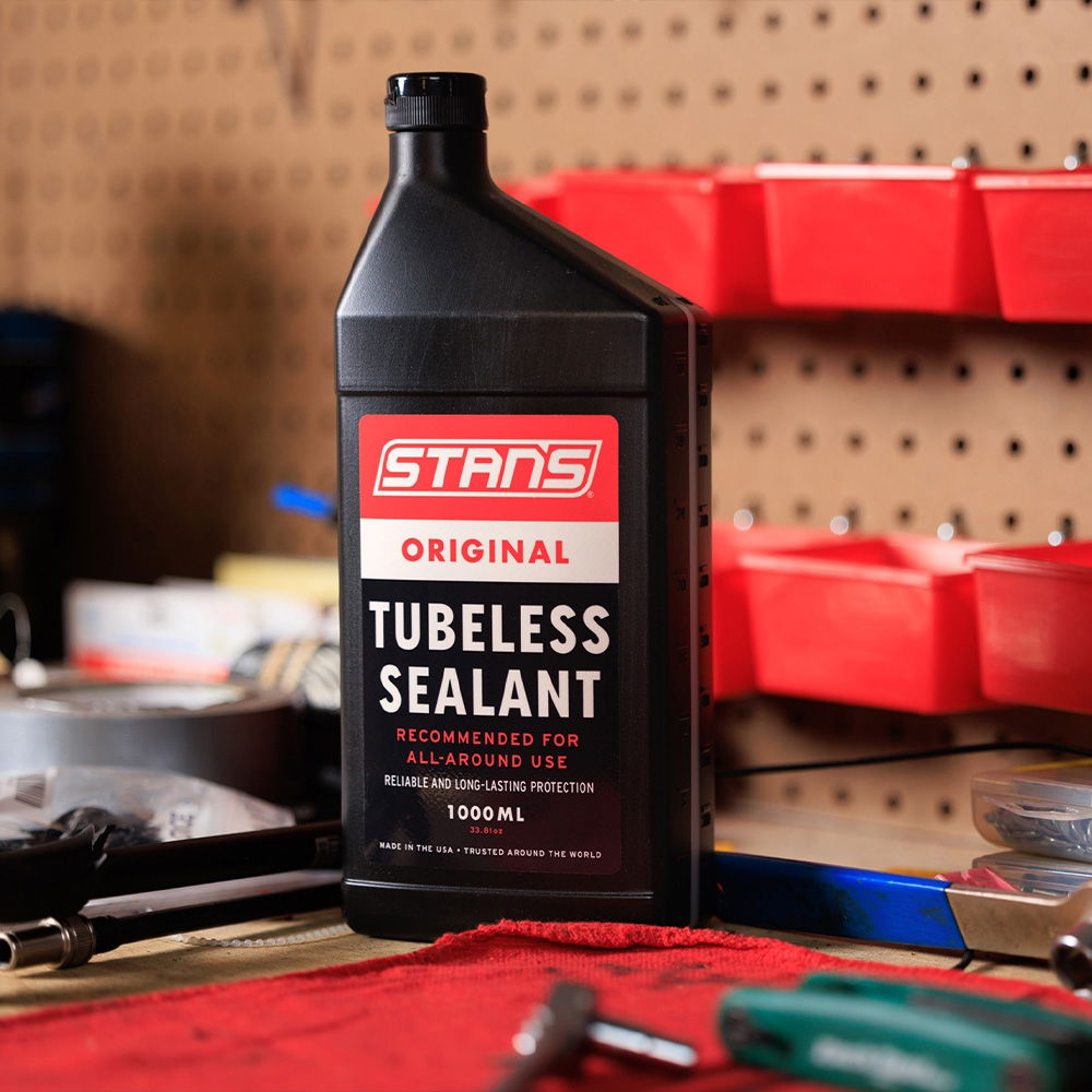 Stan's No Tubes Tyre Sealant - 1000ml - Single Bottle