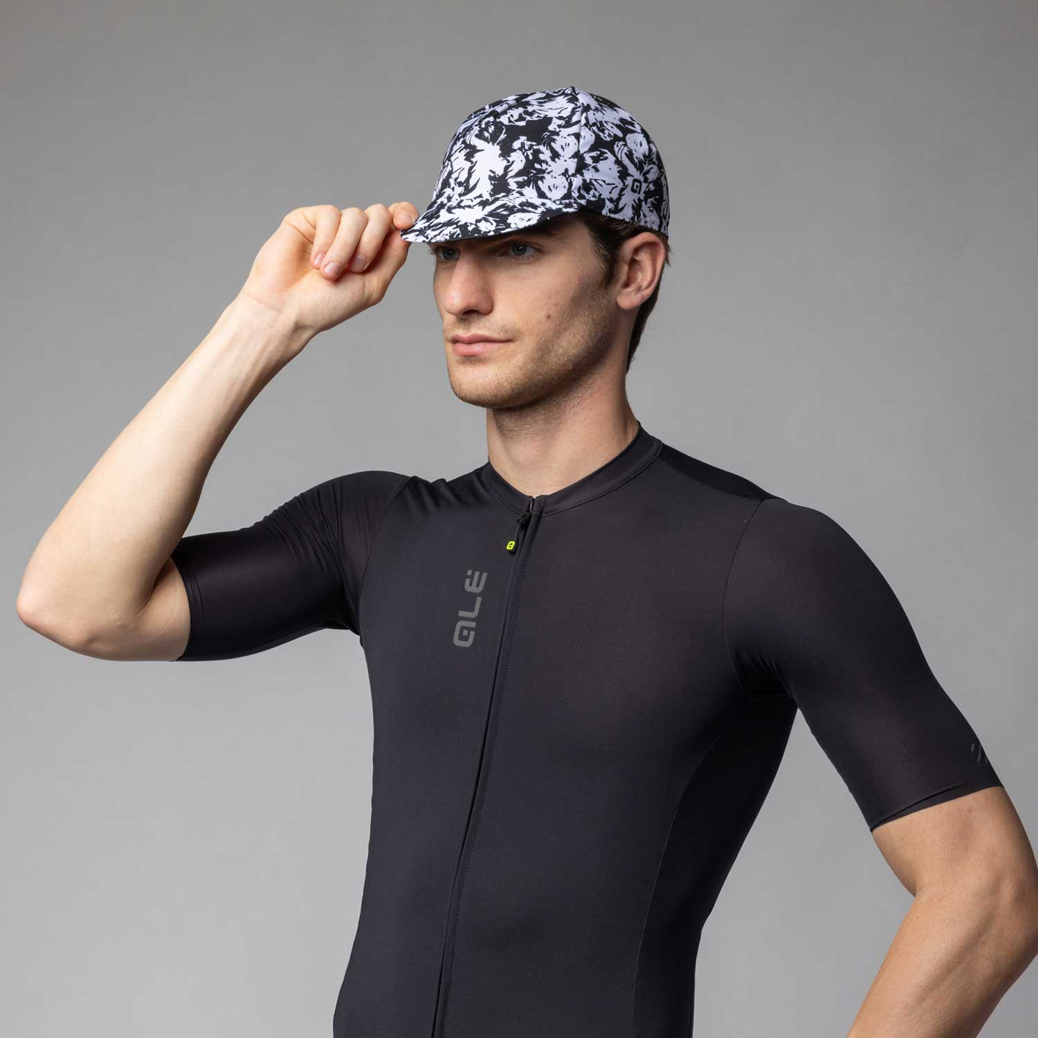 ale-clothing-essenza-summer-caps-black-one-size