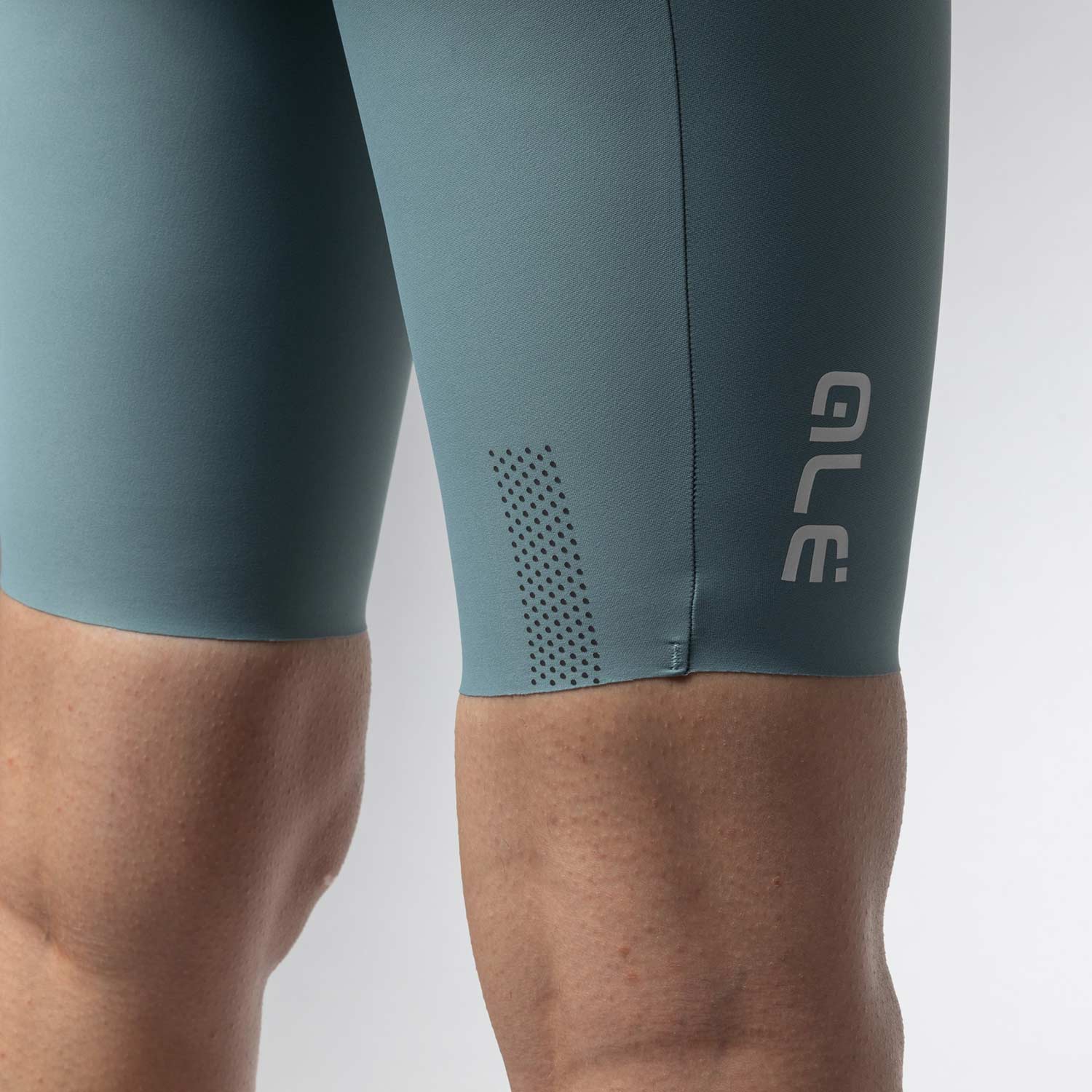 Ale Clothing Go R-EV1 Womens Bibshorts - S - Cyan R-EV1