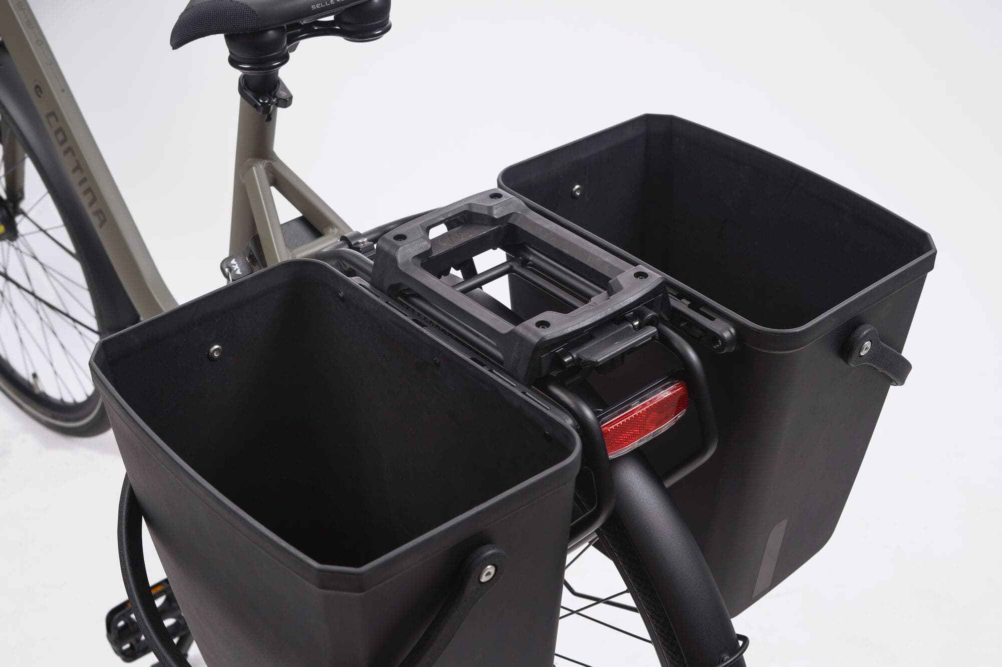 AtranVelo CARRY SIDE Triple-X Box. 22 Litre