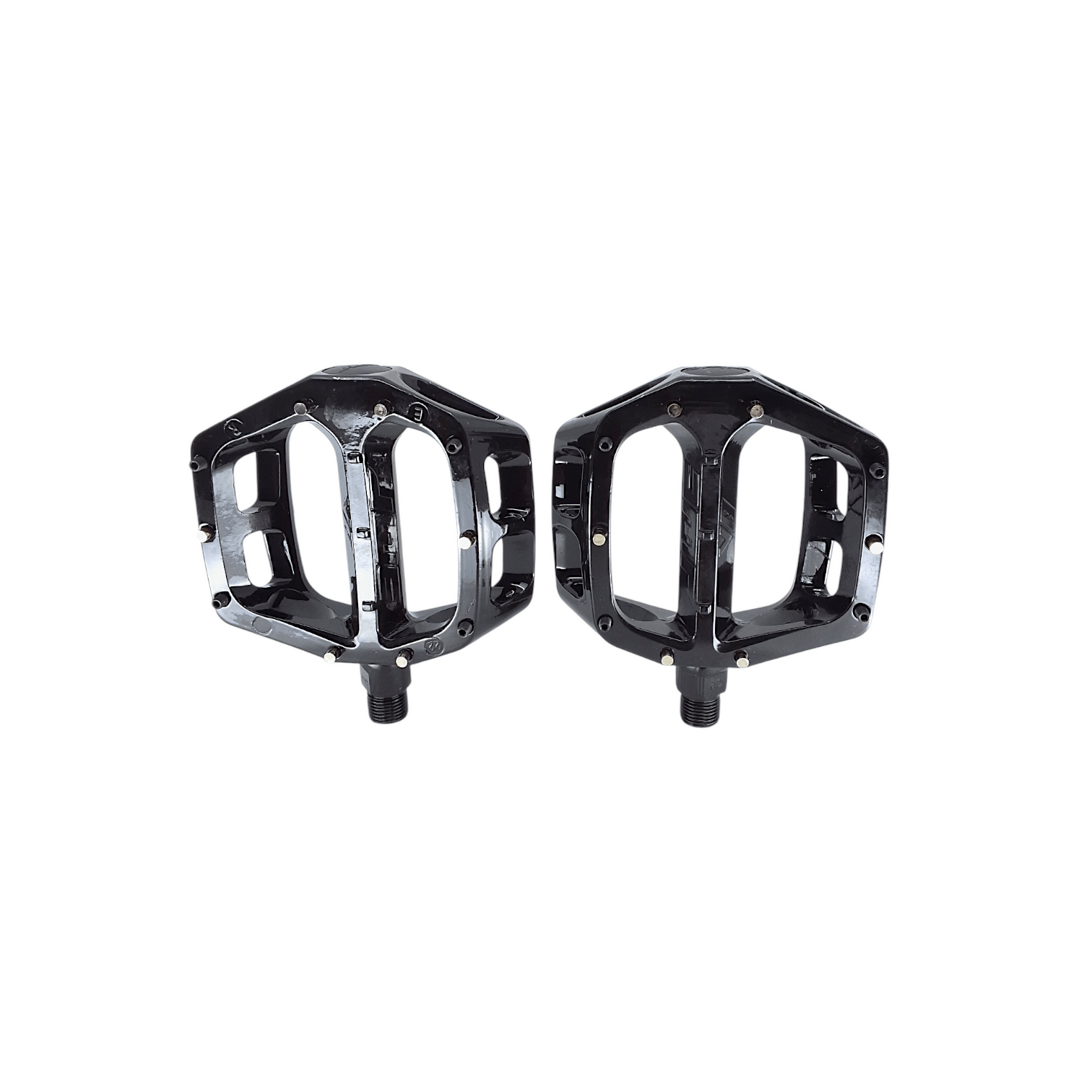 DMR V8 Classic Flat Platform Mountain Biking Pedal - Black