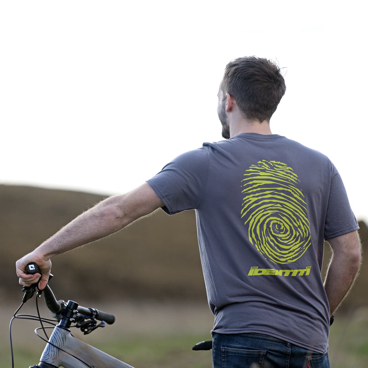 Identiti Riding Tee Logo Grey XL