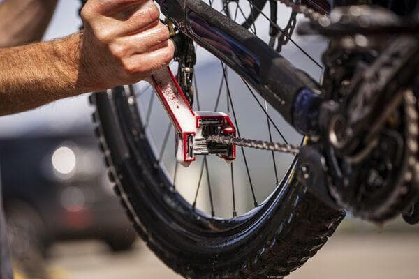 Finish Line Grunge Brush Solo