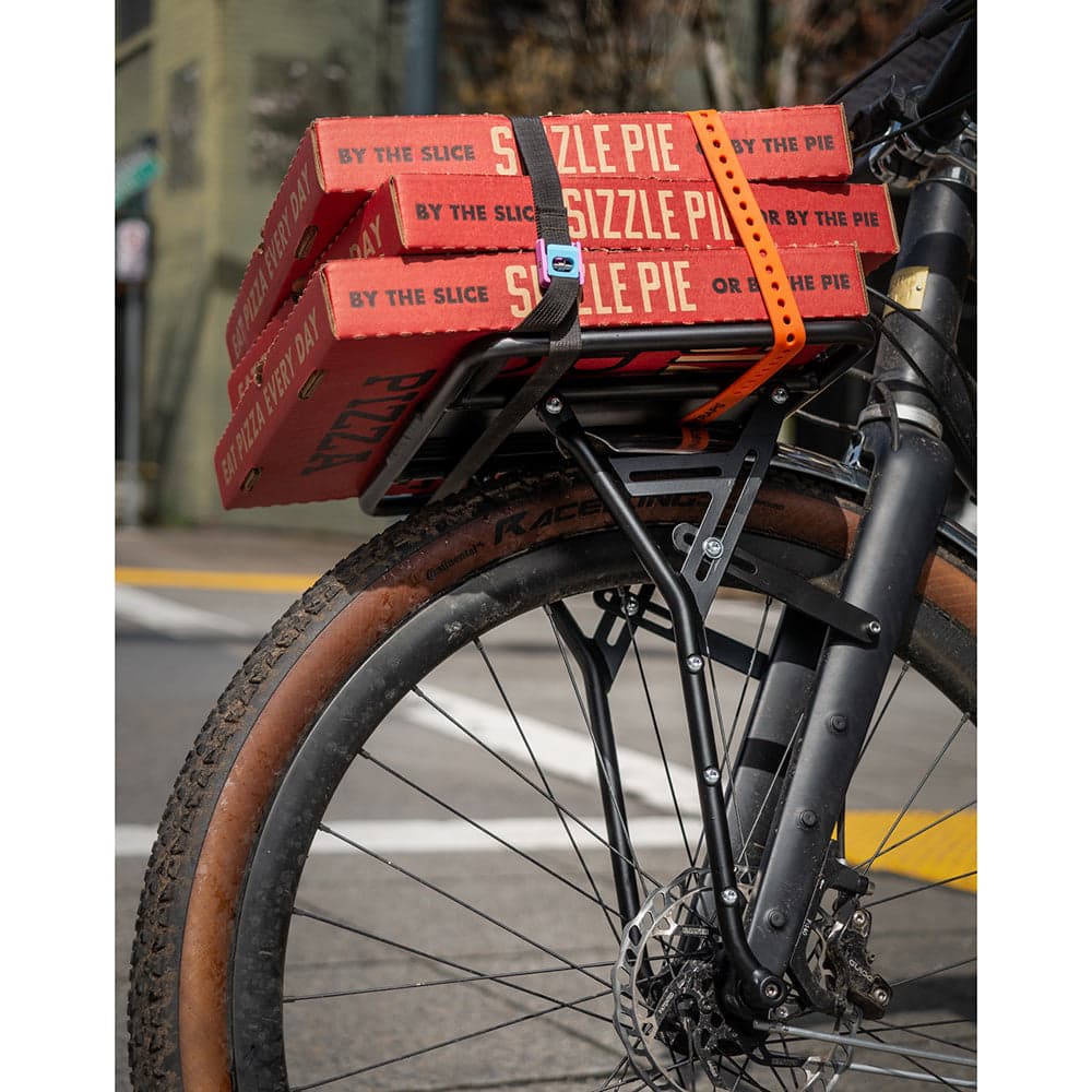 Old Man Mountain Pizza Rack Black