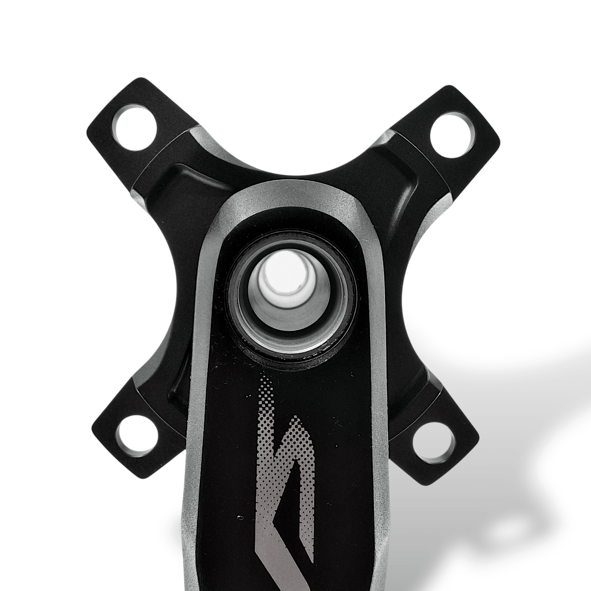 Shimano Saint FC-M825 Saint crank arms and 83 mm bottom bracket Shimano Saint FC-M825 Saint crank arms and 83 mm bottom bracket