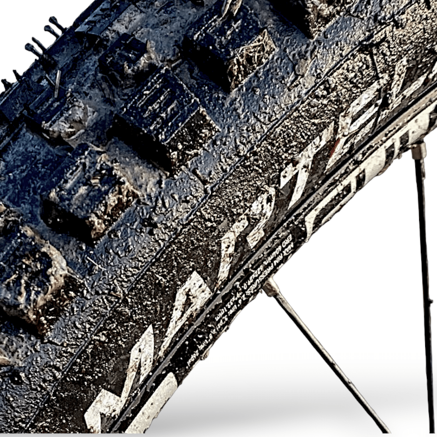 Vittoria Martello Race 27.5X2.6 Enduro 1-Fold Full Black G2.0 Tyre