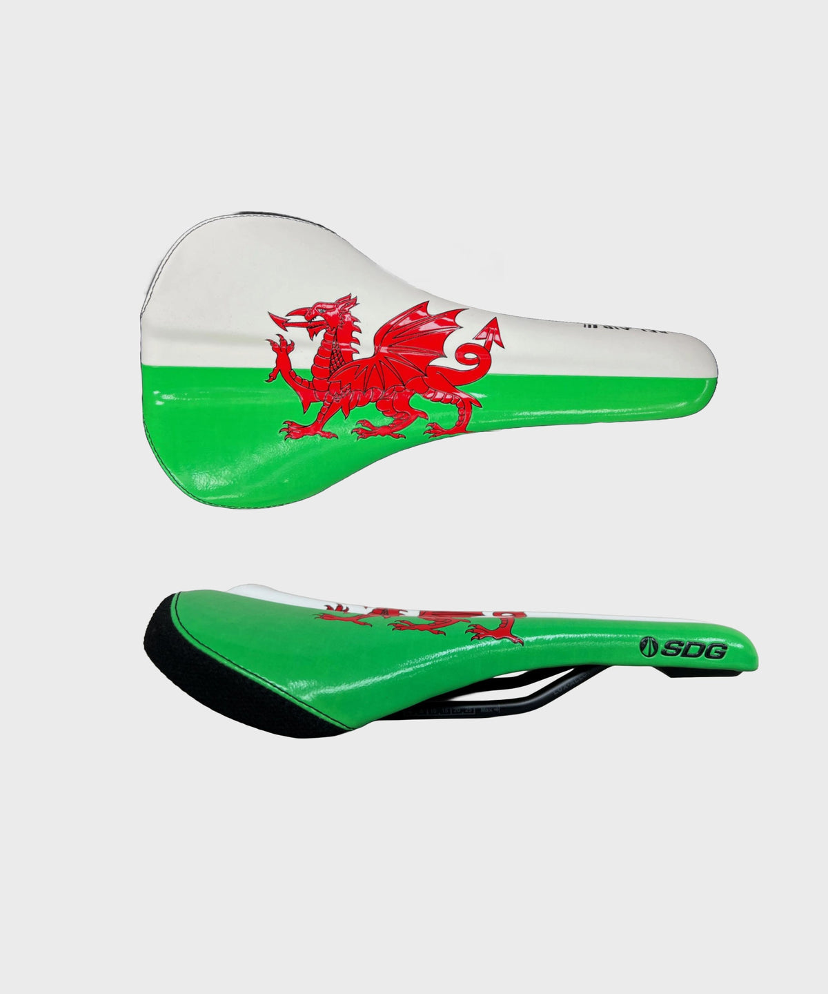 SDG Bel Air V3 Traditional Lux-Alloy Saddle Welsh Flag