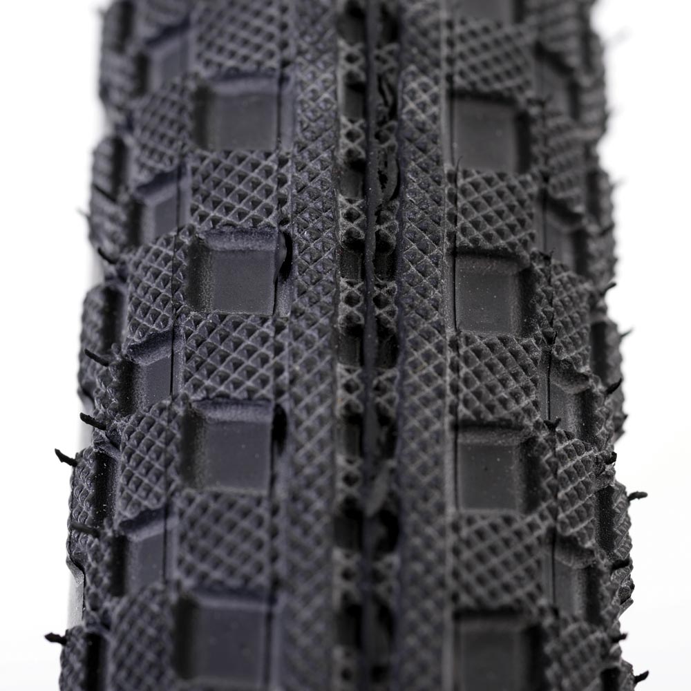 Halo Twin Rail 700c Tyre Black 700x38