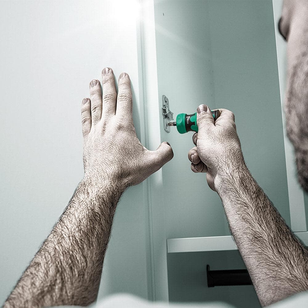 Wera Tools Kraftform Kompakt Stubby Magazine Screwdriver