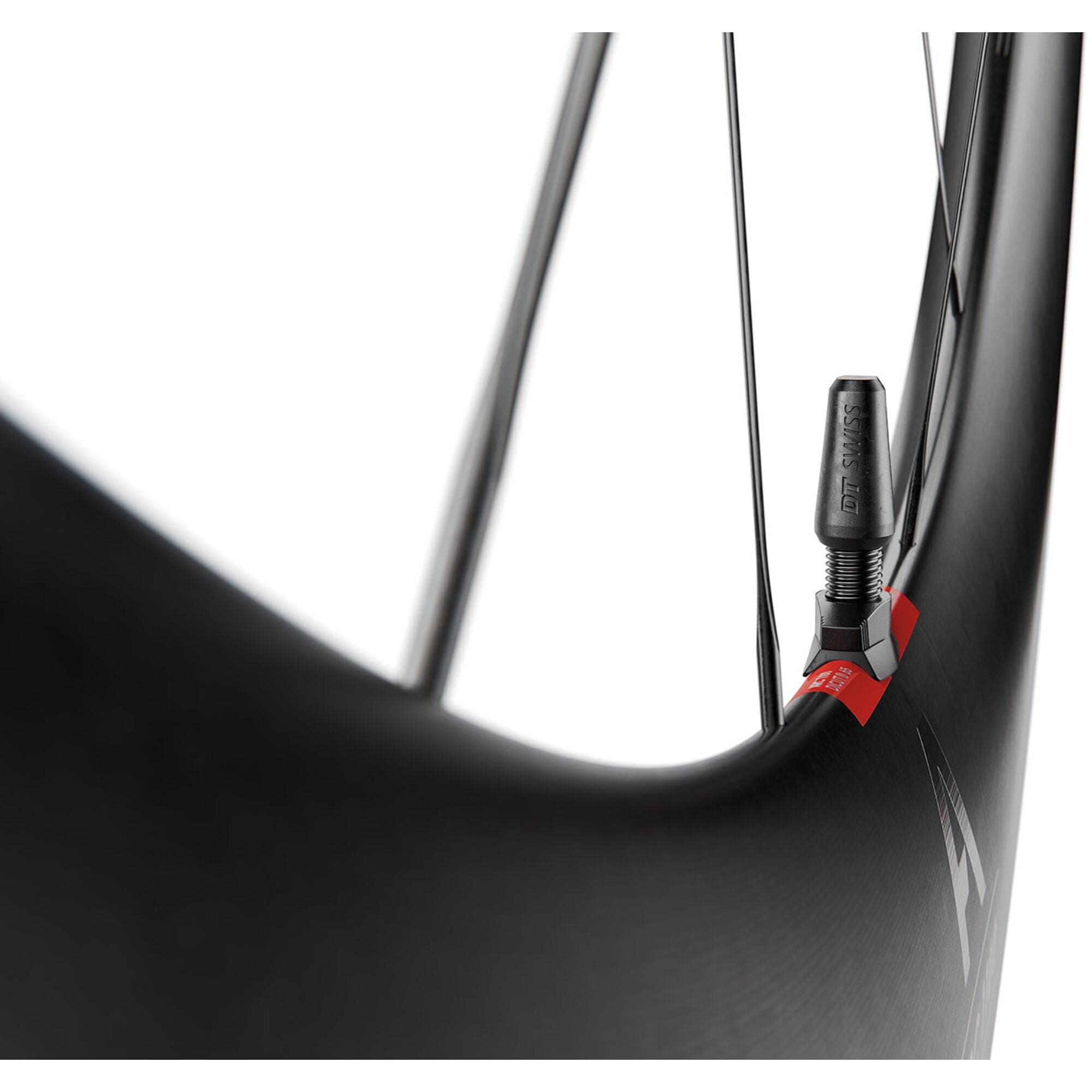 DT Swiss ARC 1100 DICUT disc brake WTS, carbon clincher 85 x 22 mm rim, rear with tyre