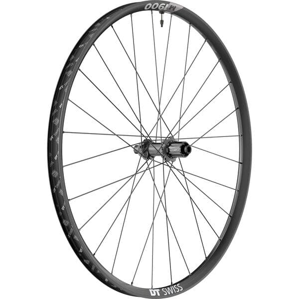 DT Swiss M 1900 wheel; 30 mm rim; 12 x 142 mm axle ; 27.5 inch rear Shimano HG