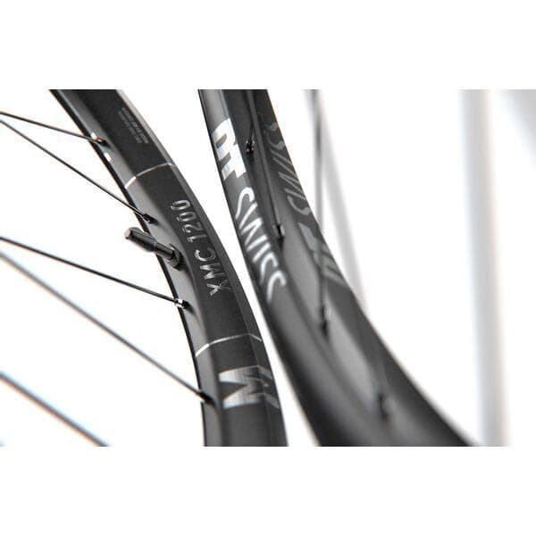 DT Swiss XMC 1200 wheel, 30 mm Carbon rim, BOOST axle, 29 inch front