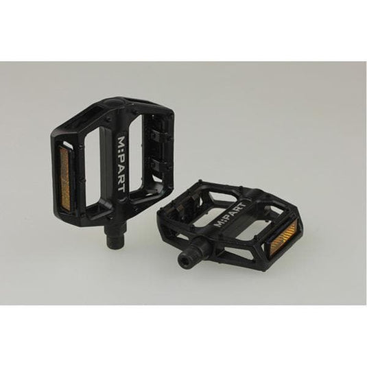 M Part Flat pedals; loose bearings fixed pins 9/16